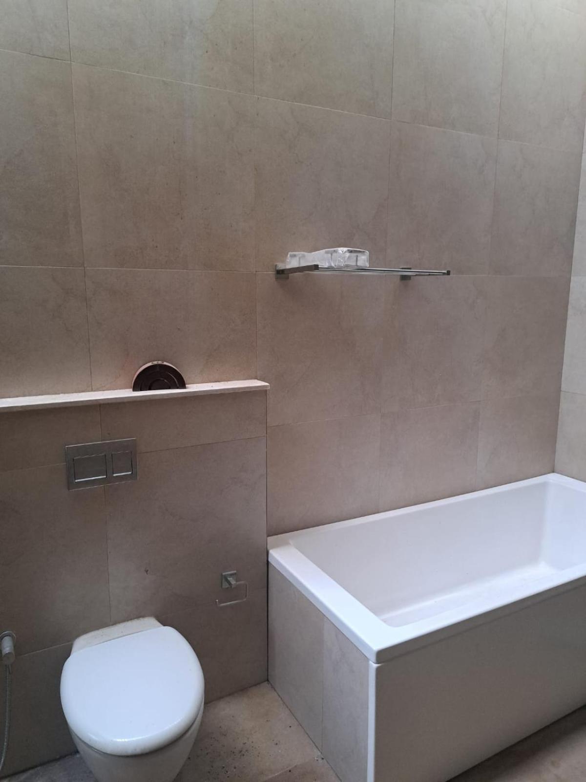 Brigade Orchards Hotel Devanahalli Bagian luar foto